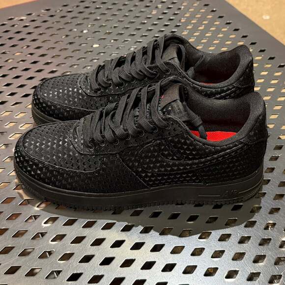 NIKE AIR FORCE 1 BLACK VDAY – , - Picture 2 of 10